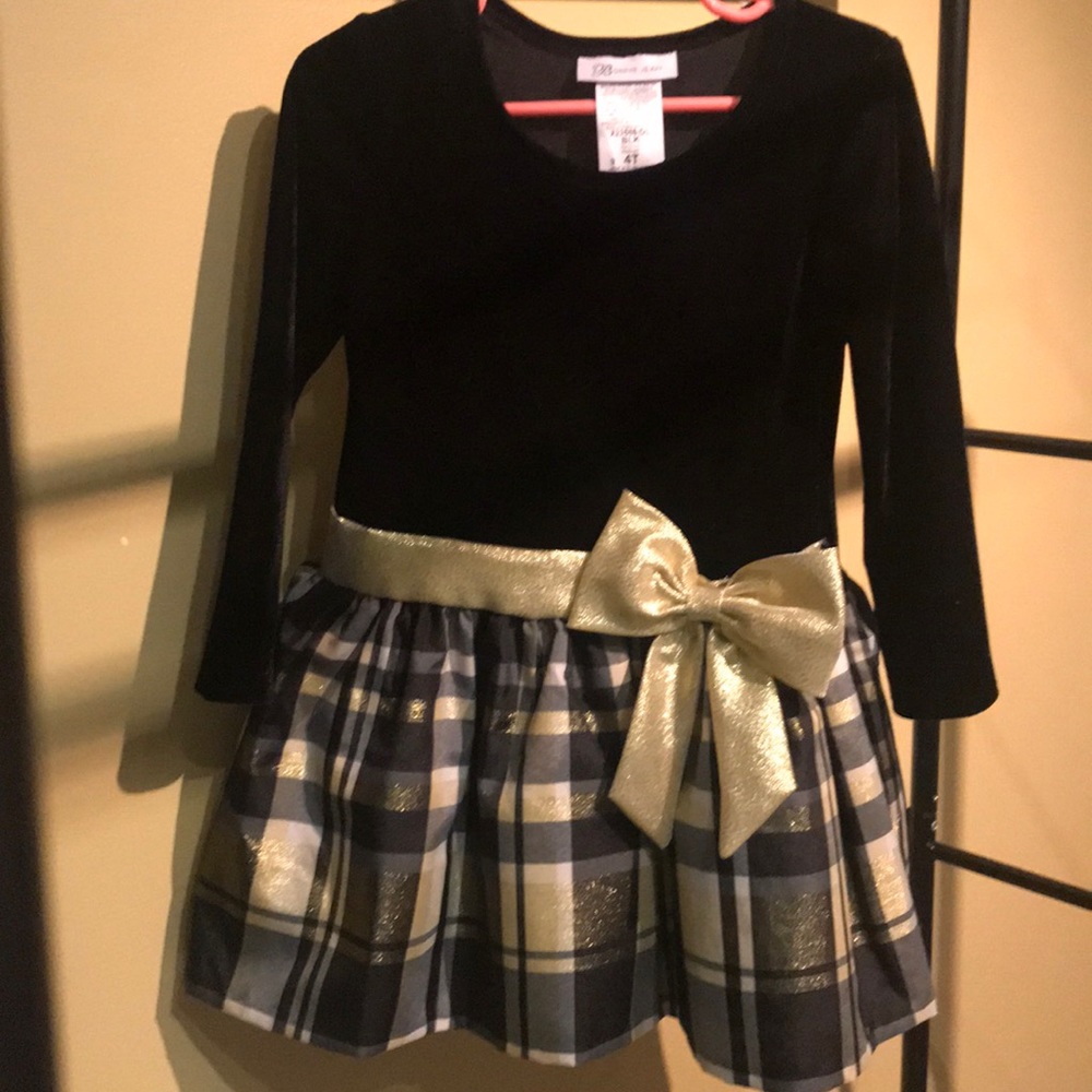 Beautiful little girls dress